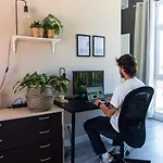Banama Surfhouse - Coliving Coworking & Yoga Corralejo
