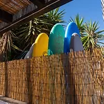 Banama Surfhouse - Coliving Coworking & Yoga Vendégház