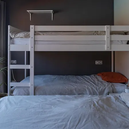 Banama Surfhouse - Coliving Coworking & Yoga *