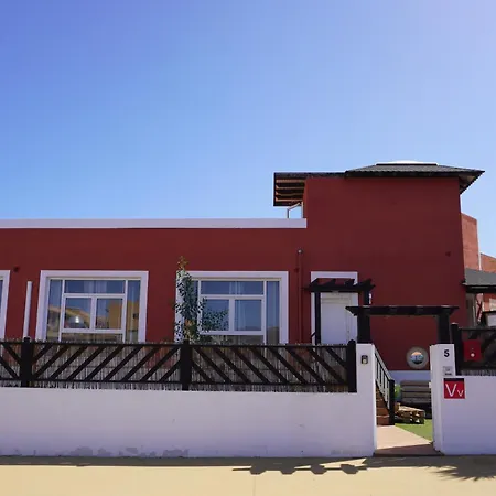 Banama Surfhouse - Coliving Coworking & Yoga *