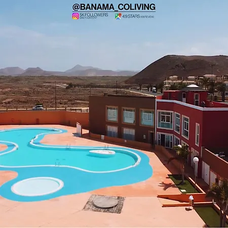 Banama Surfhouse - Coliving Coworking & Yoga Corralejo
