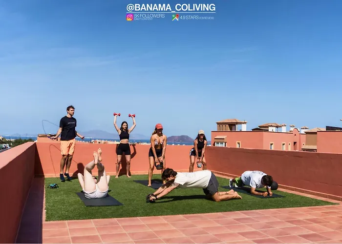 Banama Surfhouse - Coliving Coworking & Yoga بيت ضيافة