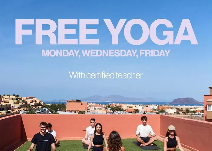 Banama Surfhouse - Coliving Coworking & Yoga بيت ضيافة *