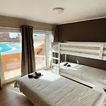 Banama Surfhouse - Coliving Coworking & Yoga Πανσιόν Κοραλέχο