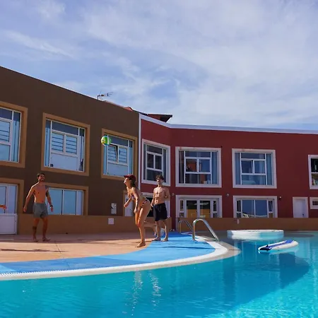 Pensión Banama Coliving & Coworking, Surf & Yoga - Casa Roja *