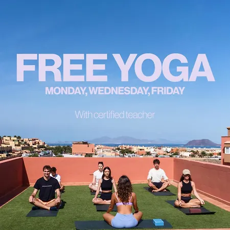 Banama Surfhouse - Coliving Coworking & Yoga Gasthuis