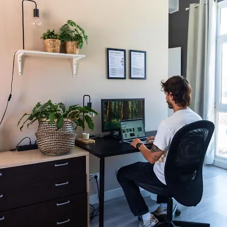 Banama Surfhouse - Coliving Coworking & Yoga *