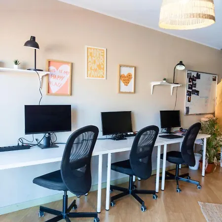 Banama Surfhouse - Coliving Coworking & Yoga * コラレホ