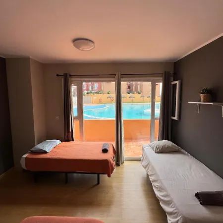 Banama Surfhouse - Coliving Coworking & Yoga * Corralejo