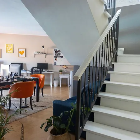 Banama Surfhouse - Coliving Coworking & Yoga Corralejo
