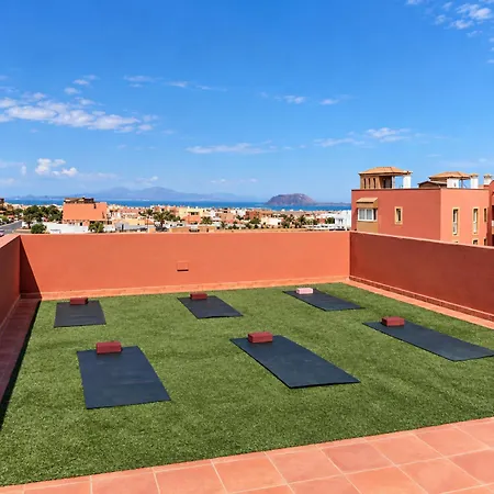 Pensjonat Banama Coliving 1 - Coworking, Surf & Yoga