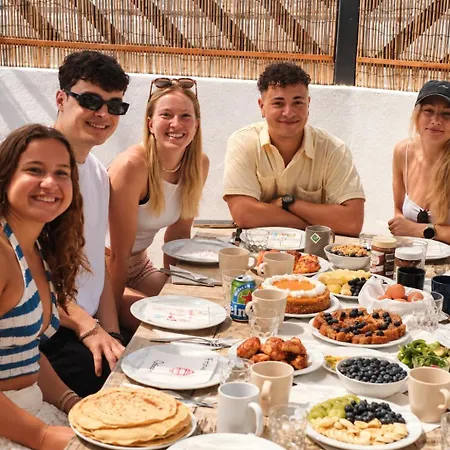 Banama Coliving 1 - Coworking, Surf & Yoga Pensjonat
