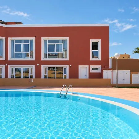 Banama Coliving 1 - Coworking, Surf & Yoga