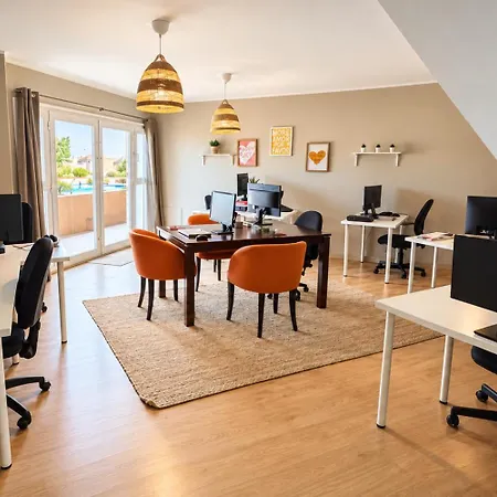 Banama Coliving 1 - Coworking, Surf & Yoga *