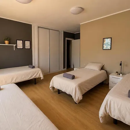 Banama Coliving 1 - Coworking, Surf & Yoga Pensjonat *