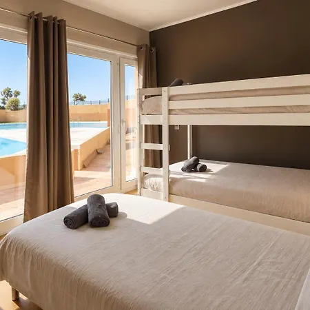Pensjonat Banama Coliving 1 - Coworking, Surf & Yoga