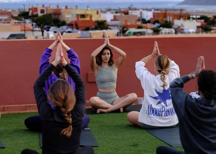 Banama Surfhouse - Coliving Coworking & Yoga *