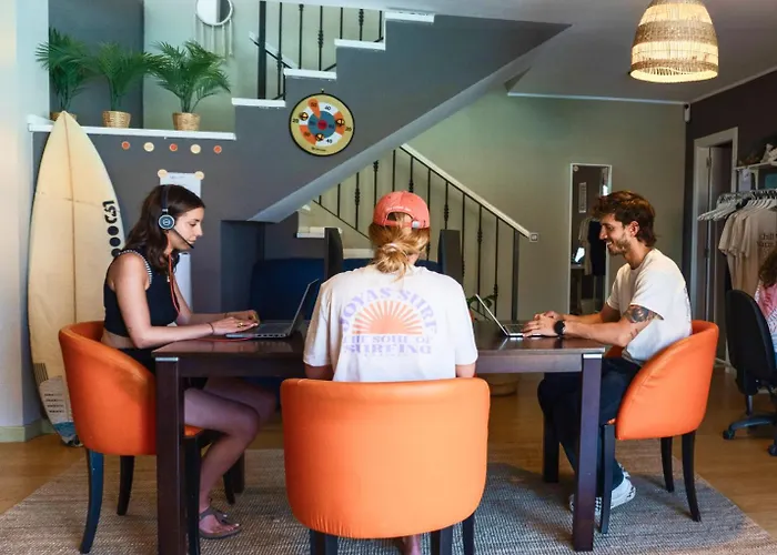 Gasthuis Banama Surfhouse - Coliving Coworking & Yoga